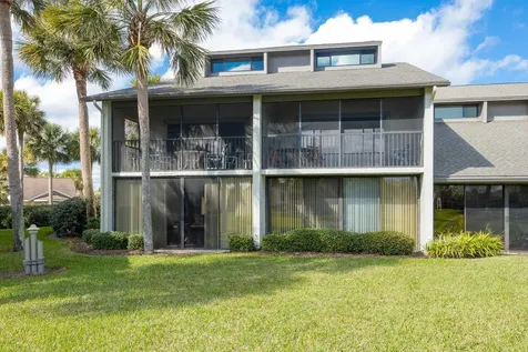98 Village Del Lago Circle St Augustine FL 32080