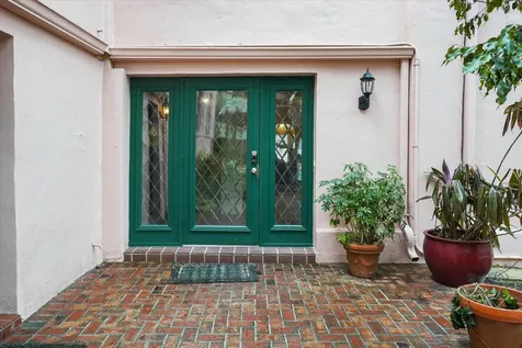 16 May Street St Augustine FL 32084