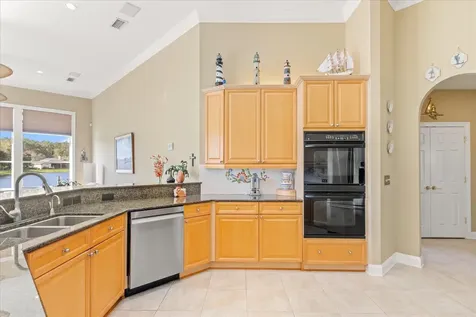 700 Pinecrest Isle Court St Augustine FL 32092