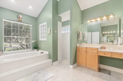 700 Pinecrest Isle Court St Augustine FL 32092