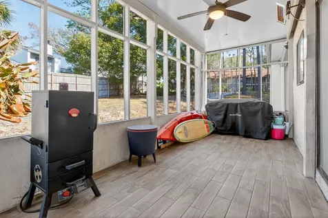 2305 Wood Hill Place Jacksonville FL 32256