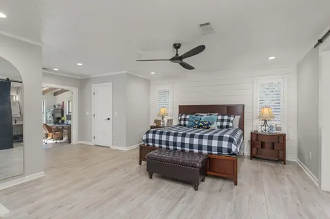 4142 Burning Tree Lane Jacksonville FL 32223