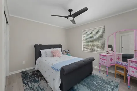 4142 Burning Tree Lane Jacksonville FL 32223