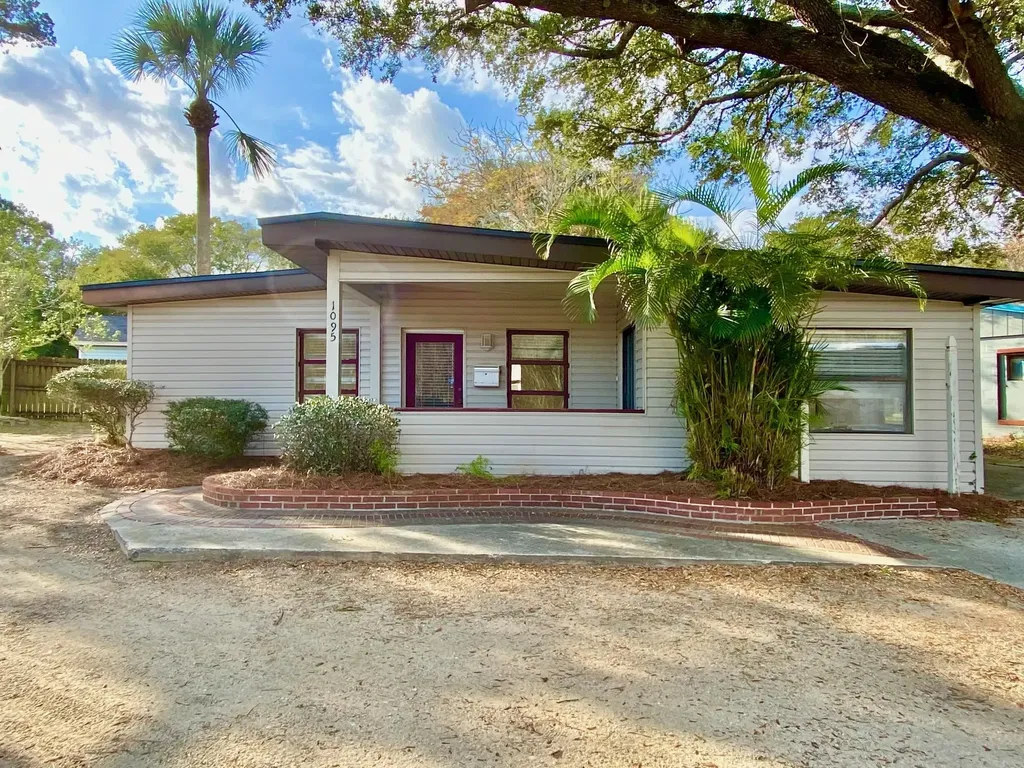 1095 Anastasia Boulevard St Augustine FL 32080