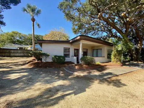 1095 Anastasia Boulevard St Augustine FL 32080