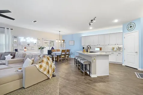 2348 Falling Star Lane Green Cove Springs FL 32043