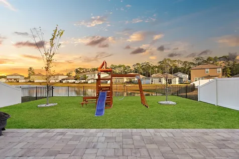 2348 Falling Star Lane Green Cove Springs FL 32043