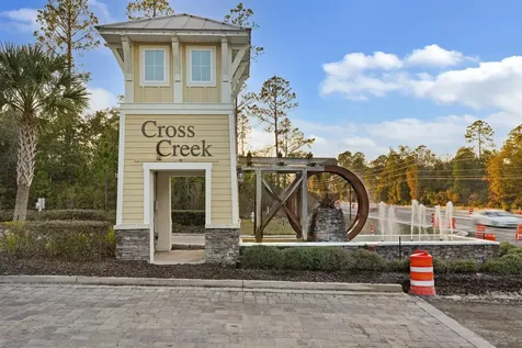 2348 Falling Star Lane Green Cove Springs FL 32043