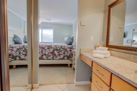 27 Village Del Lago Circle St Augustine FL 32080