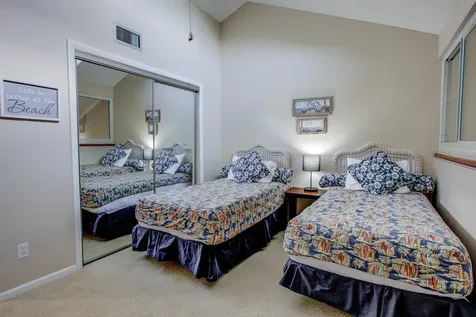 27 Village Del Lago Circle St Augustine FL 32080