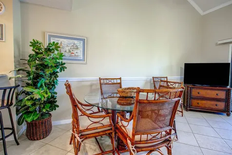 27 Village Del Lago Circle St Augustine FL 32080