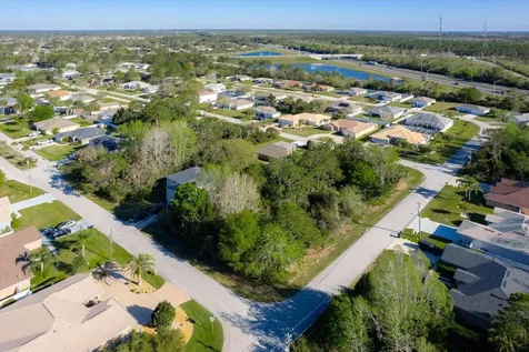 2 Bishop Lane Palm Coast FL 32137