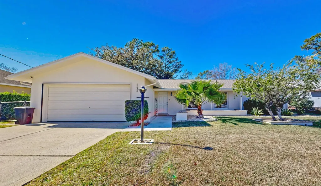 142 Foster Lane Palm Coast FL 32137