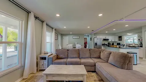 142 Foster Lane Palm Coast FL 32137
