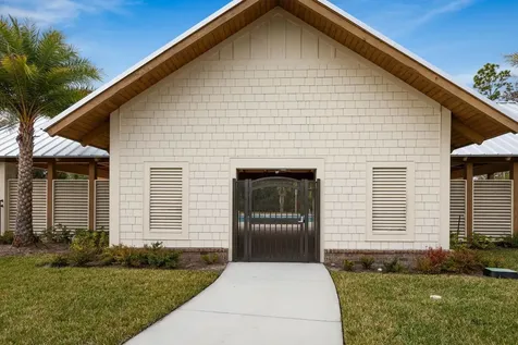 3 Oakleaf Way Palm Coast FL 32137