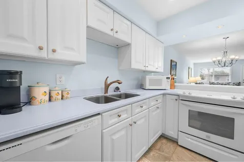 126 Rio Del Mar Unit B St Augustine FL 32080-0000