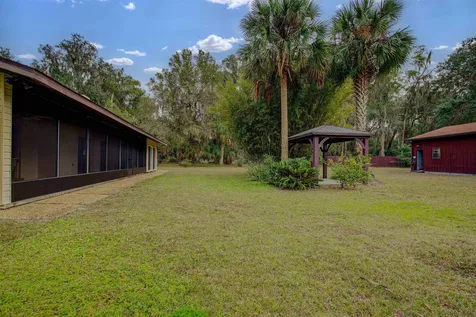 129 Divi Divi Drive San Mateo FL 32187