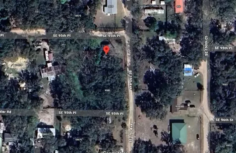 18990 SE 95th Place Ocklawaha FL 32179