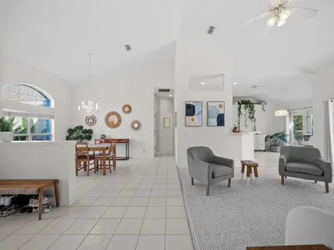 520 Peninsula Court St Augustine FL 32080