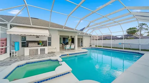 22 Flanders Lane Palm Coast FL 32137