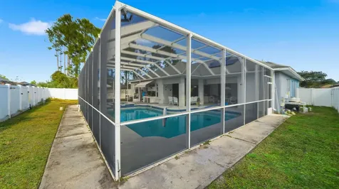 22 Flanders Lane Palm Coast FL 32137