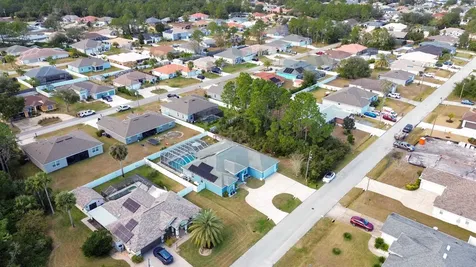 22 Flanders Lane Palm Coast FL 32137