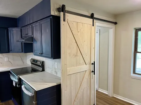 1715 NE 6th Place Gainesville FL 32641