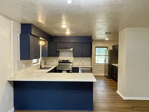 1715 NE 6th Place Gainesville FL 32641