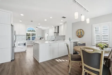 328 Village Drive St Augustine FL 32084