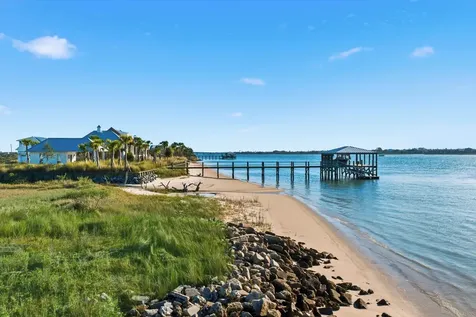 328 Village Drive St Augustine FL 32084