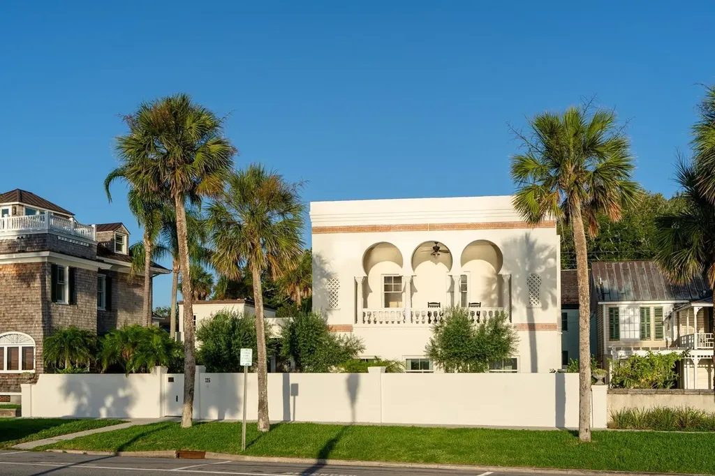 174 Avenida Menendez St Augustine FL 32084