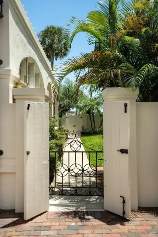 174 Avenida Menendez St Augustine FL 32084
