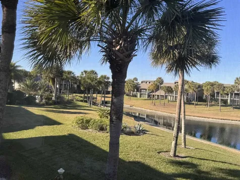 25 Village Del Lago Circle St Augustine FL 32080