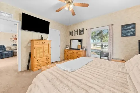 6005 E 7th Manor Palatka FL 32177