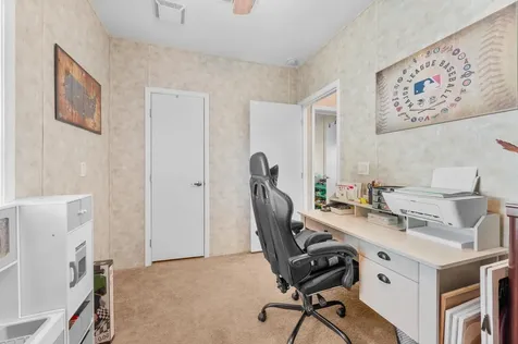 6005 E 7th Manor Palatka FL 32177