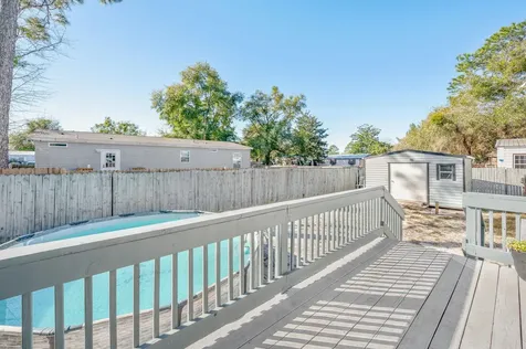 6005 E 7th Manor Palatka FL 32177