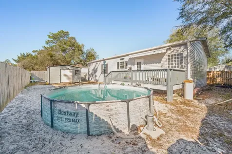 6005 E 7th Manor Palatka FL 32177