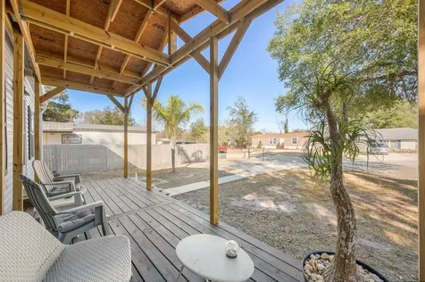 6005 E 7th Manor Palatka FL 32177