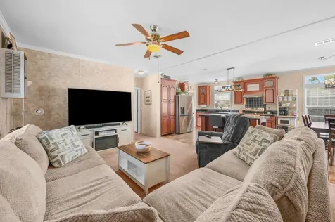 6005 E 7th Manor Palatka FL 32177
