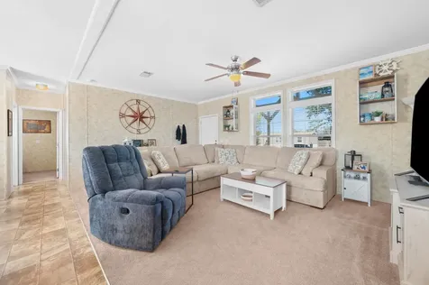 6005 E 7th Manor Palatka FL 32177
