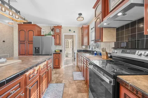 6005 E 7th Manor Palatka FL 32177