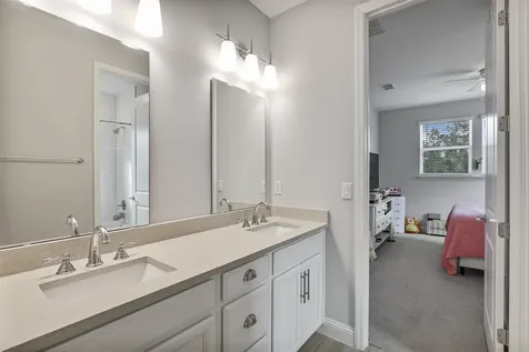 571 Caribbean Place St Johns FL 32259