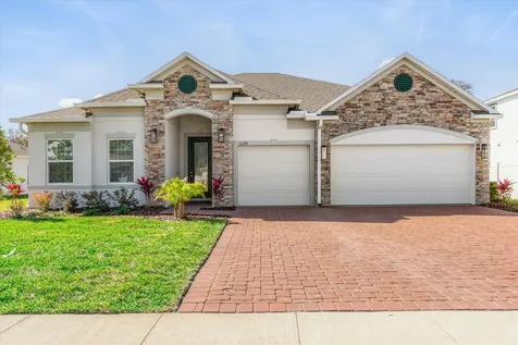 2214 Elegant Manor Circle Edgewater FL 32141