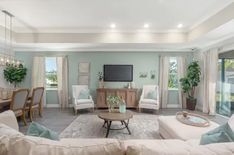 2214 Elegant Manor Circle Edgewater FL 32141