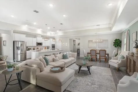 2214 Elegant Manor Circle Edgewater FL 32141