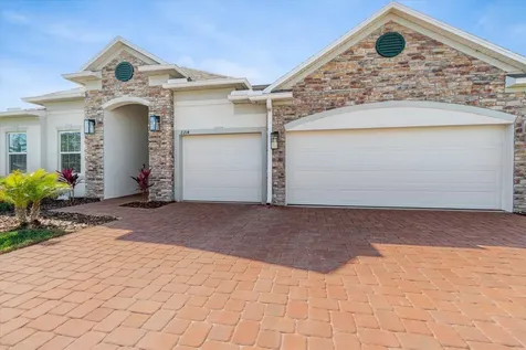 2214 Elegant Manor Circle Edgewater FL 32141