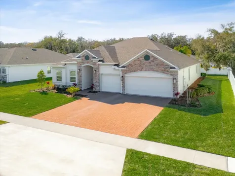 2214 Elegant Manor Circle Edgewater FL 32141