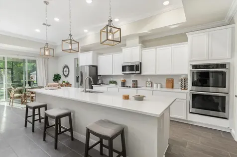 2214 Elegant Manor Circle Edgewater FL 32141