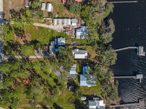 130 Cedar Creek Road Palatka FL 32177-6912