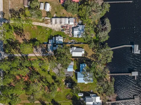 130 Cedar Creek Road Palatka FL 32177-6912